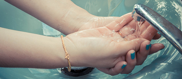 Internationaler Tag der Händehygiene Hände waschen Teaser